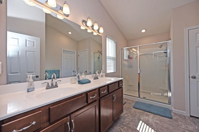 2119 Crossridge Drive, Batavia Twp, OH 45103