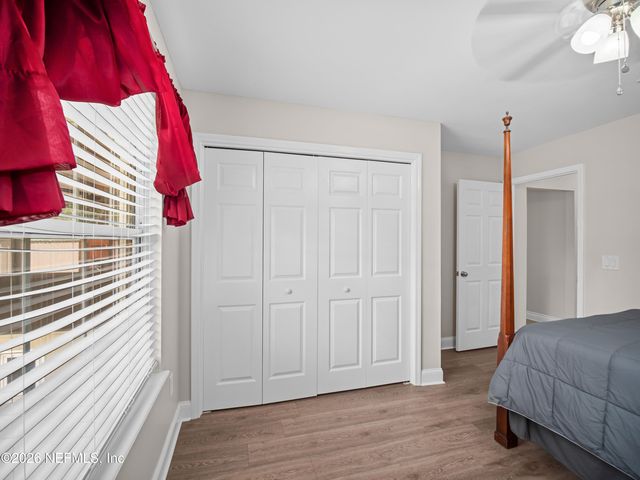 1202 DORWINION Drive, Jacksonville, FL 32225