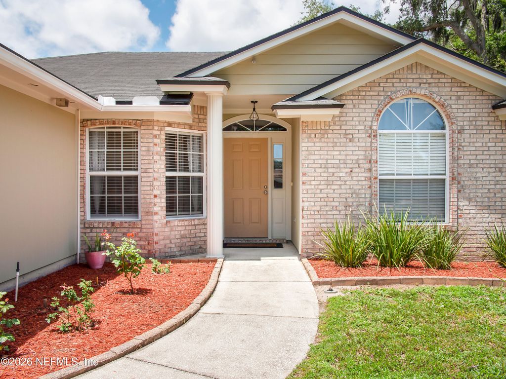 1202 DORWINION Drive, Jacksonville, FL 32225