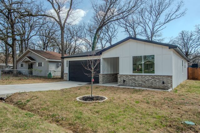 139 Forest Oaks Drive, Gun Barrel City, TX 75156