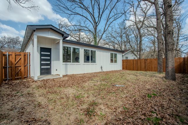 139 Forest Oaks Drive, Gun Barrel City, TX 75156