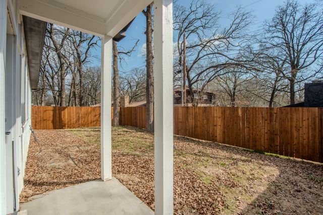 139 Forest Oaks Drive, Gun Barrel City, TX 75156