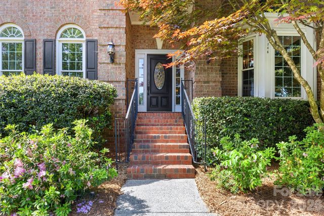 7346 Versailles Lane, Charlotte, NC 28277