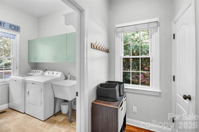 7346 Versailles Lane, Charlotte, NC 28277