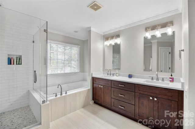 7346 Versailles Lane, Charlotte, NC 28277