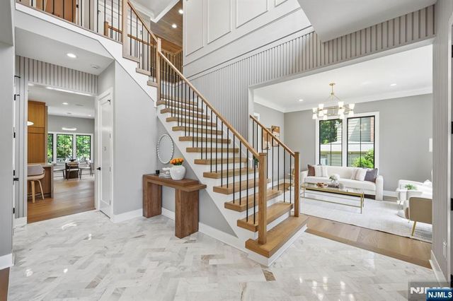 21 Kilmer Drive, Millburn, NJ 07078