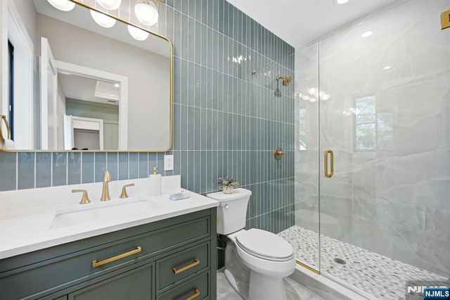 21 Kilmer Drive, Millburn, NJ 07078