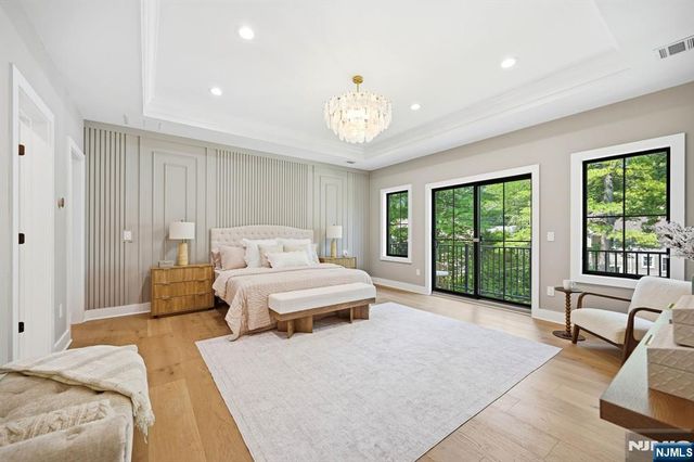 21 Kilmer Drive, Millburn, NJ 07078