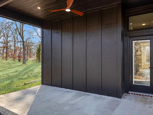 5018 Point Lavista, Malakoff, TX 75148