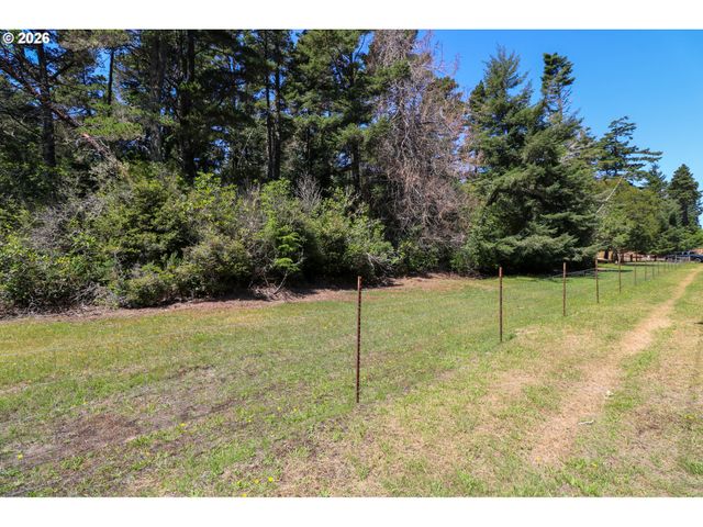 59492 SEVEN DEVILS Rd, Bandon, OR 97411
