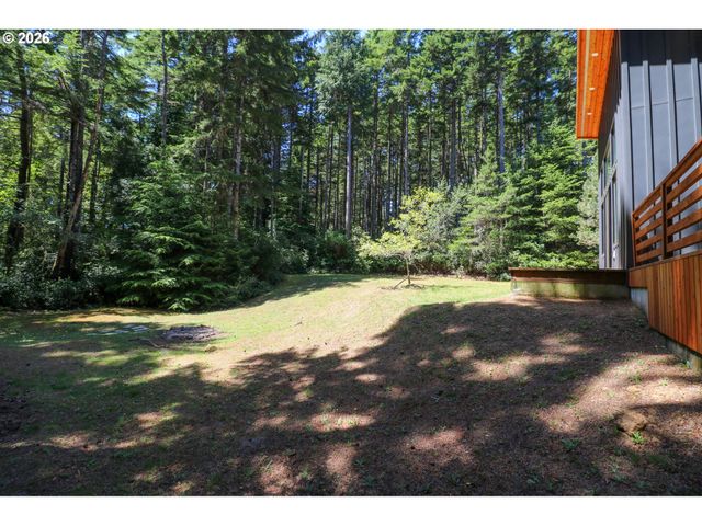 59492 SEVEN DEVILS Rd, Bandon, OR 97411