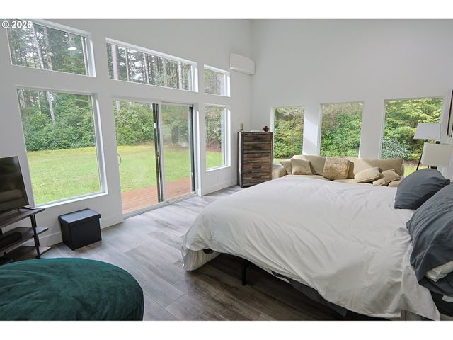 59492 SEVEN DEVILS Rd, Bandon, OR 97411