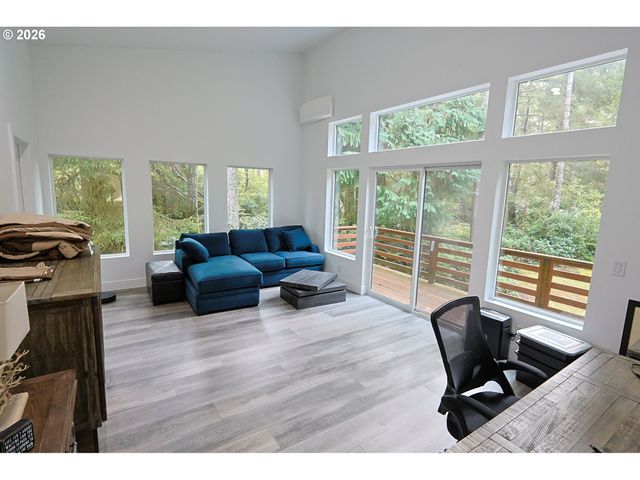 59492 SEVEN DEVILS Rd, Bandon, OR 97411