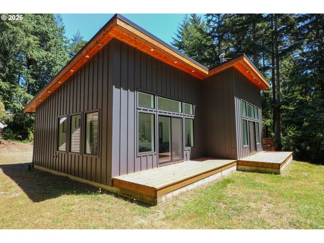 59492 SEVEN DEVILS Rd, Bandon, OR 97411