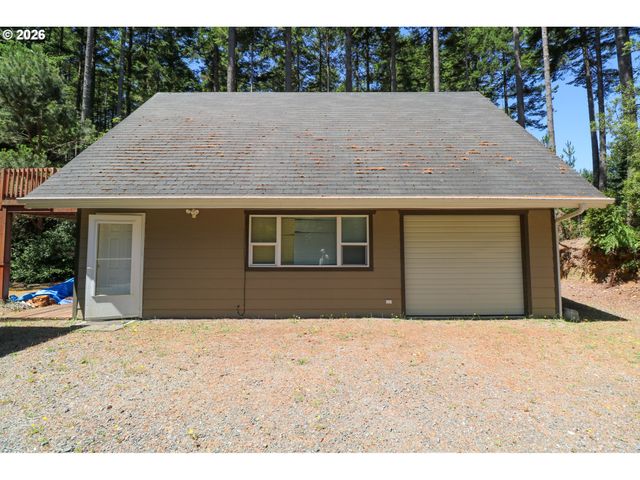 59492 SEVEN DEVILS Rd, Bandon, OR 97411