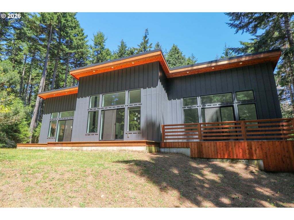 59492 SEVEN DEVILS Rd, Bandon, OR 97411