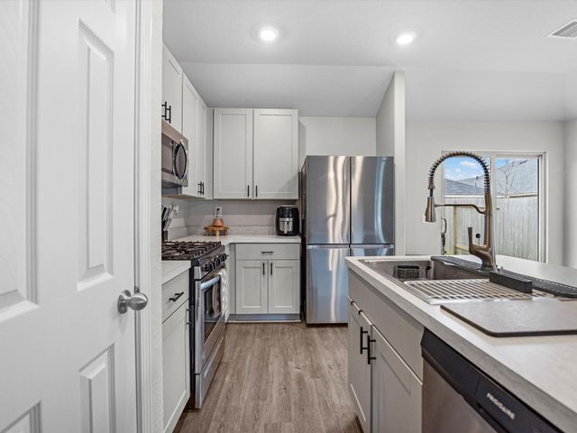 1850 Brushy Cedar Drive, Conroe, TX 77301