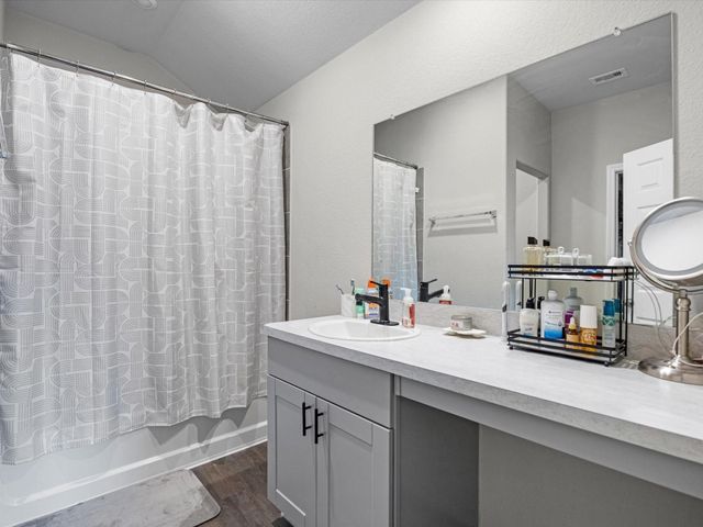 1850 Brushy Cedar Drive, Conroe, TX 77301