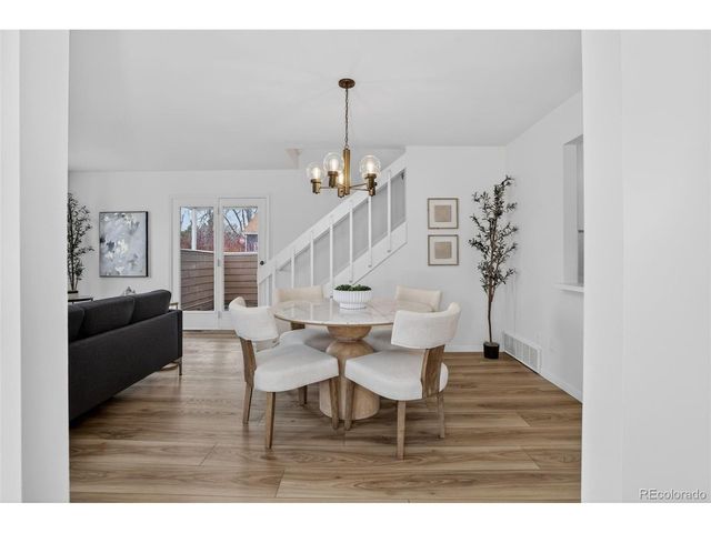 2064 S Balsam St, Lakewood, CO 80227