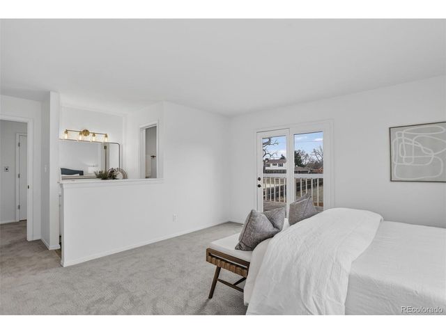 2064 S Balsam St, Lakewood, CO 80227