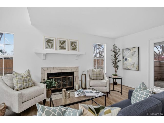 2064 S Balsam St, Lakewood, CO 80227