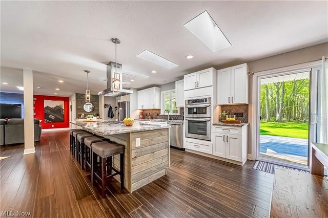 26105 Westwood Road, Westlake, OH 44145