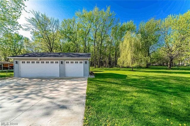 26105 Westwood Road, Westlake, OH 44145