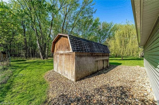 26105 Westwood Road, Westlake, OH 44145