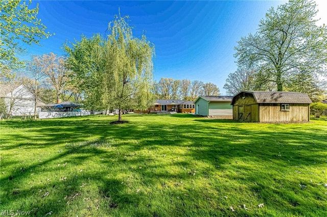 26105 Westwood Road, Westlake, OH 44145