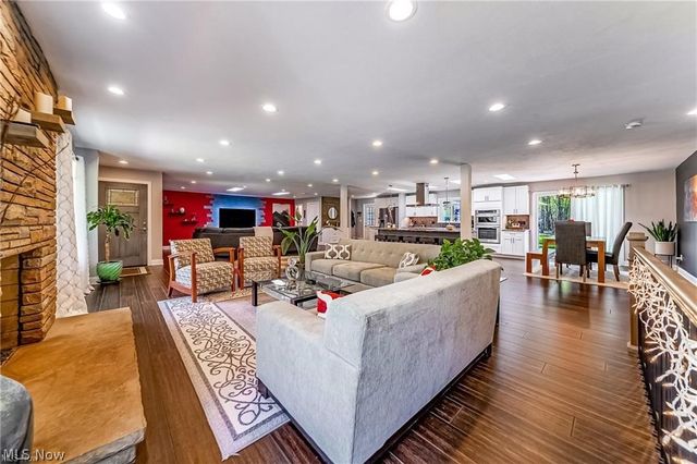 26105 Westwood Road, Westlake, OH 44145