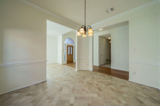 860 Tartan Trail, Highland Village, TX 75077