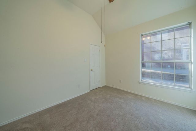 860 Tartan Trail, Highland Village, TX 75077