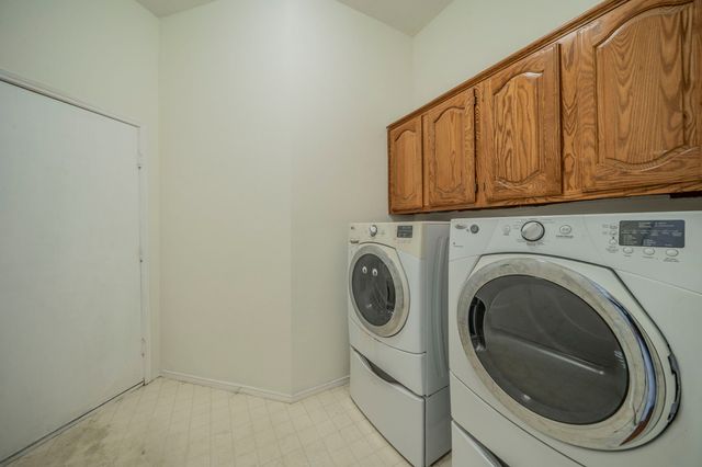 860 Tartan Trail, Highland Village, TX 75077