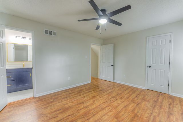 7238 MCVAY RD, Germantown, TN 38138