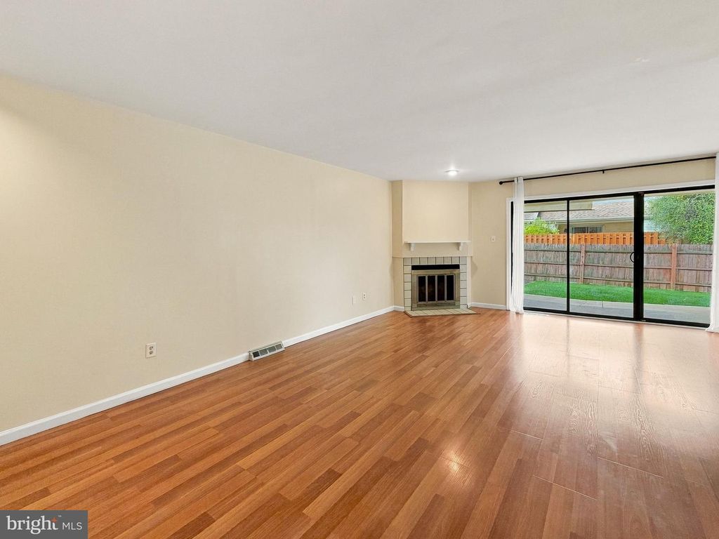 306 WARD CT, Southampton, PA 18966 — photo 4