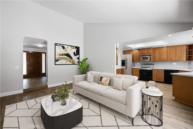 4832 Chamber, La Verne, CA 91750
