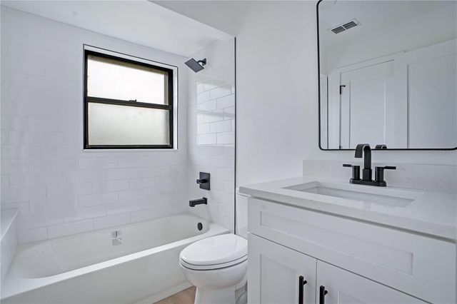 3012 S SEMORAN BOULEVARD G2, Orlando, FL 32822