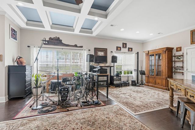 338 St. Julian Ln., Myrtle Beach, SC 29579