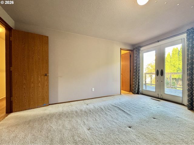 9530 Sw 55TH Ave Sw, Portland, OR 97219