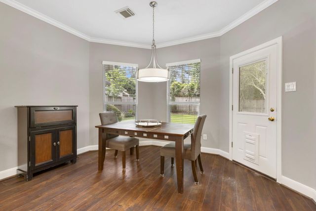 31 S Chandler Creek Circle, The Woodlands, TX 77381