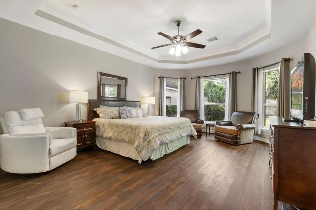 31 S Chandler Creek Circle, The Woodlands, TX 77381