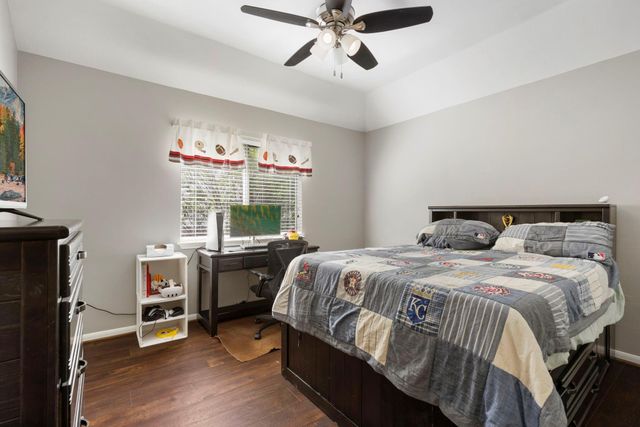 31 S Chandler Creek Circle, The Woodlands, TX 77381