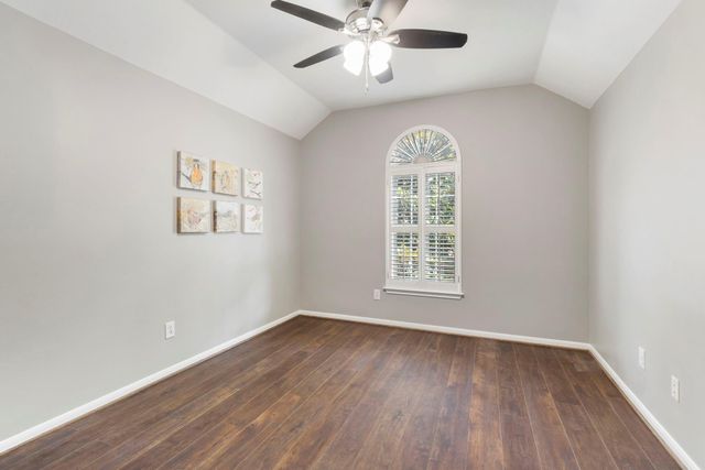 31 S Chandler Creek Circle, The Woodlands, TX 77381
