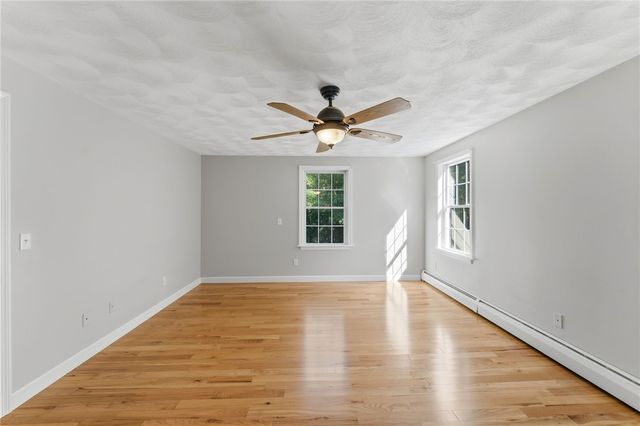 21 Casey Lane, Coventry, RI 02816