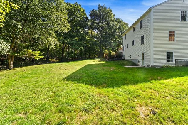 21 Casey Lane, Coventry, RI 02816