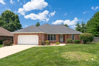 2155 West Vincent Street, Springfield, MO 65810