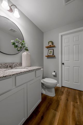 125 Dove Run Circle, Georgetown, KY 40324