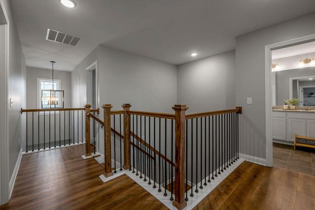 125 Dove Run Circle, Georgetown, KY 40324