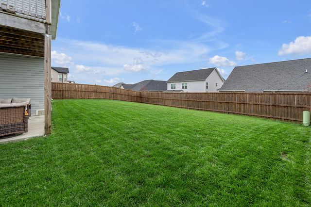 125 Dove Run Circle, Georgetown, KY 40324