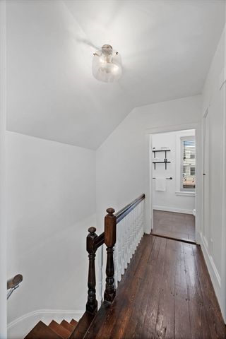 8 Chestnut St, Lynn, MA 01902